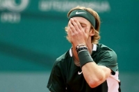 Рублев вылетел с Australian Open в четвертьфинале
