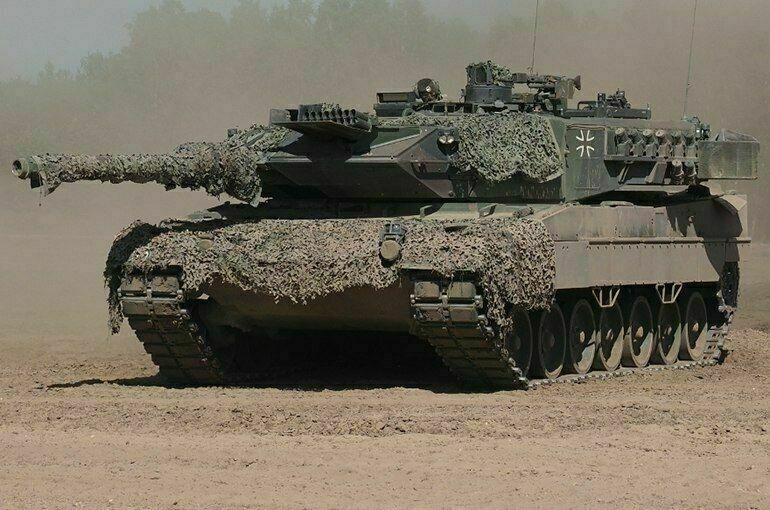 Решение Берлина передать танки Украине все больше втягивает страны Запада в конфликт