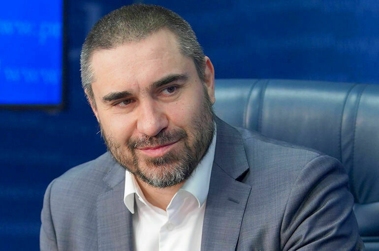 Хубезов поддержал возрождение военных кафедр в медвузах