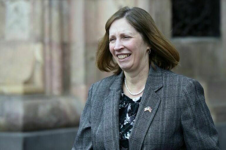 Эксперт: Новый посол США не сможет серьезно повлиять на отношения Москвы и Вашингтона