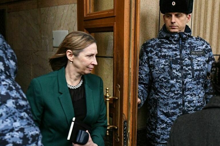 Новый посол США Трейси пробыла в МИД России около получаса