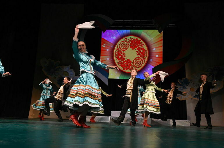 Фольклорные коллективы получат гранты от Минкульта