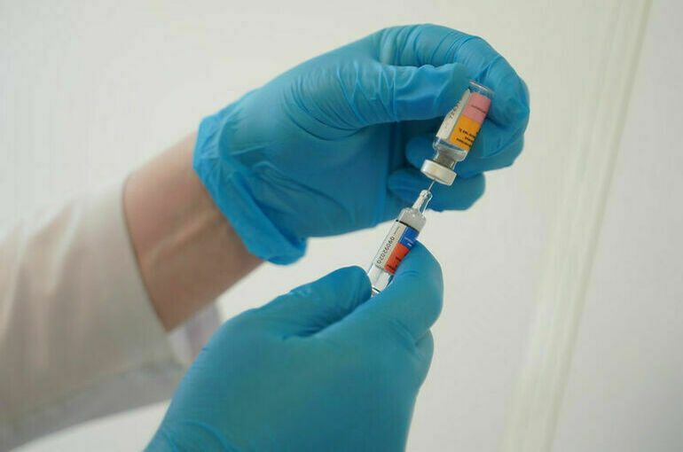 В НИЦ Гамалеи будут менять состав детской вакцины от COVID-19 