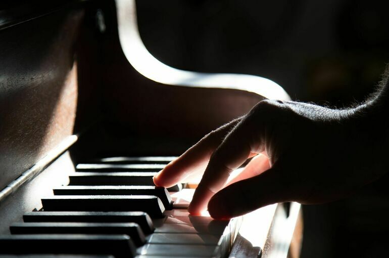 Заграничные пианино хотят запретить покупать для государственных нужд