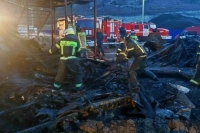 В Севастополе при пожаре в строительных бытовках погибли 7 человек