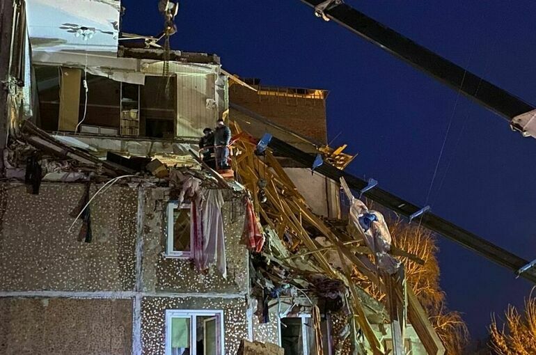 Спасатели вытащили из-под завалов дома в Тульской области семь человек