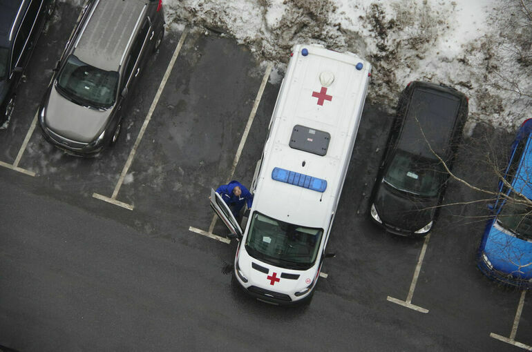 В Казахстане школьник ранил топором и ножом трех учеников