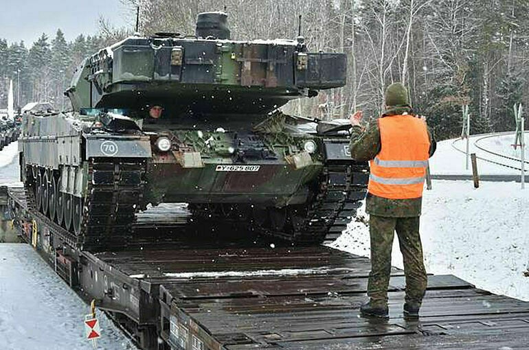 Норвегия передаст Украине восемь танков и боеприпасы