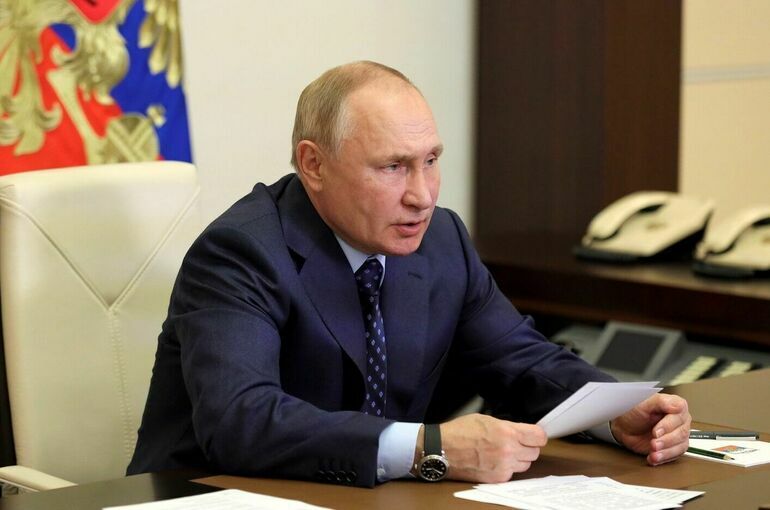 Путин призвал суды проследить за перестройкой домов в сейсмоопасных зонах 