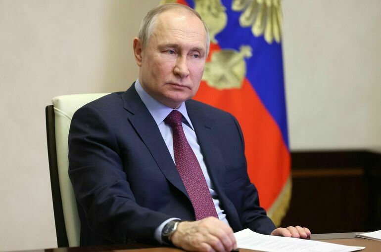 Путин поддержал строительство детского медцентра для двух новых регионов