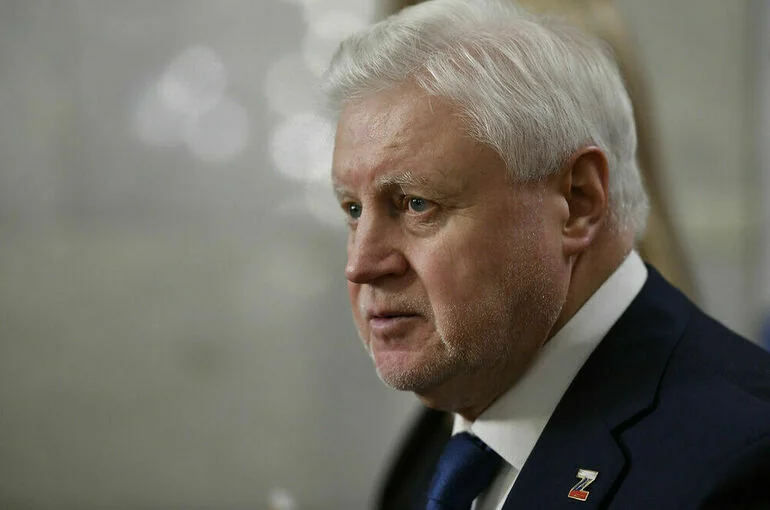 Сергей Миронов рассказал, как отстоял Знамя Победы