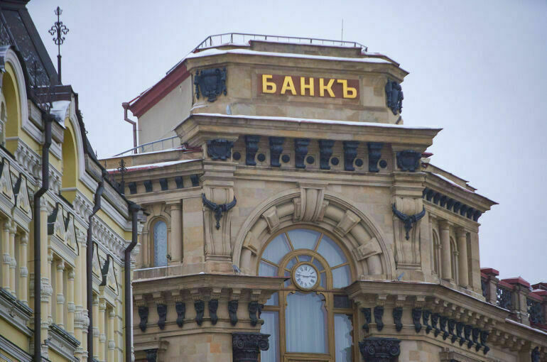 Путин заявил о стабильной и устойчивой работе российских банков