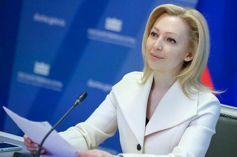 Тимофеева заявила, что парламентарии обязаны поддержать помощь общества фронту