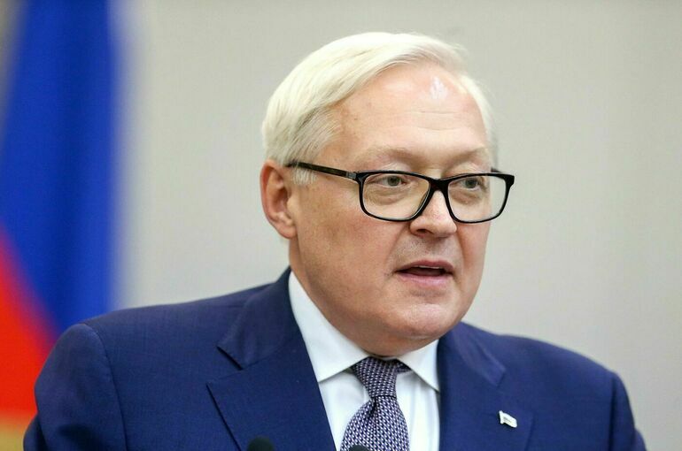 Рябков заявил о возможных провокациях Запада после приостановки участия в ДСНВ