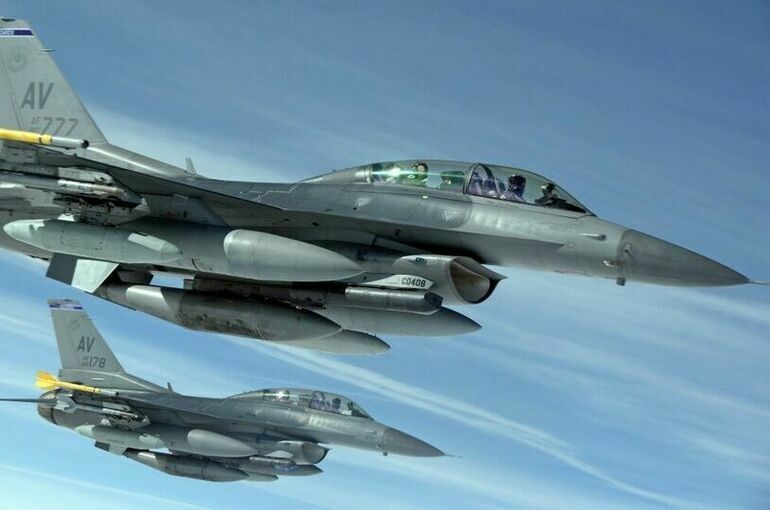 В Белом доме не видят необходимости в поставках Киеву самолетов F-16