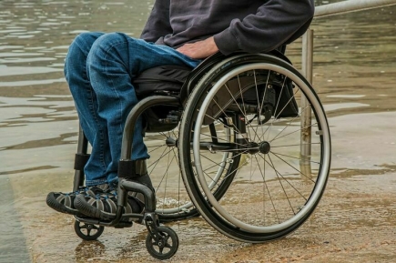Какие средства реабилитации положены инвалидам бесплатно