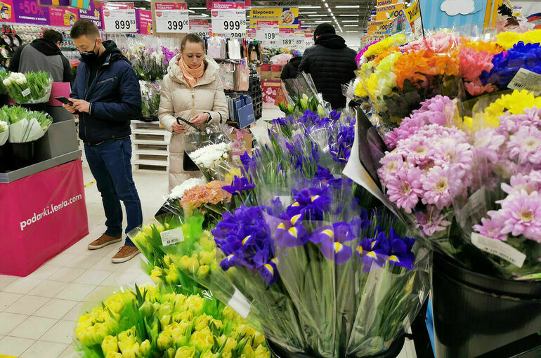 Как сэкономить на покупке цветов к 8 Марта