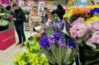 Как сэкономить на покупке цветов к 8 Марта