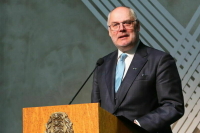 Президент Эстонии отказался подписать закон о сносе советских памятников