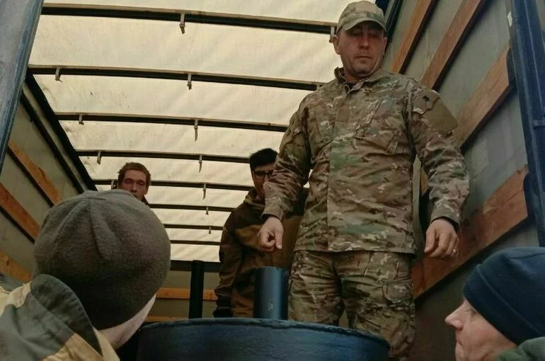 Астраханские депутаты отправили очередную партию гуманитарной помощи в зону СВО