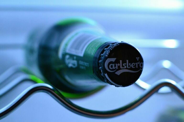 Carlsberg планирует продать бизнес в России до конца весны