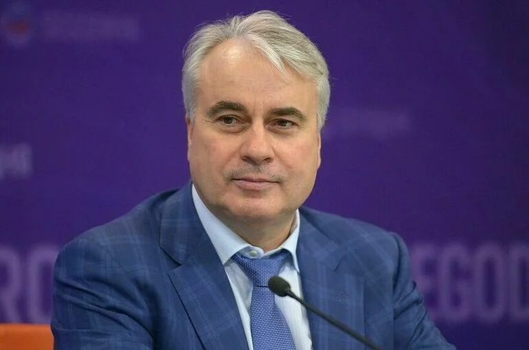 Павел Завальный