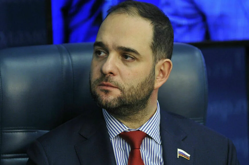 Александр Мажуга