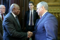 Володин призвал искать новые форматы взаимодействия с Гвинеей-Бисау