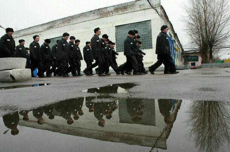 Ошибочно отбытое в более строгом исправительном учреждении время засчитают