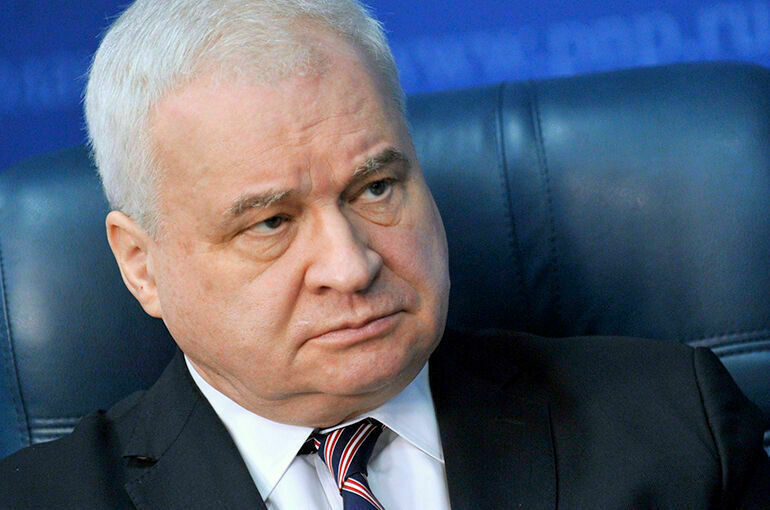 Денисов рассказал о том, что отличало визит Си Цзиньпина от предыдущих