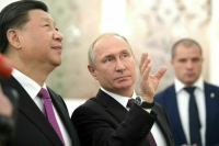 Песков объяснил неожиданно долгое общение Путина и Си Цзиньпина
