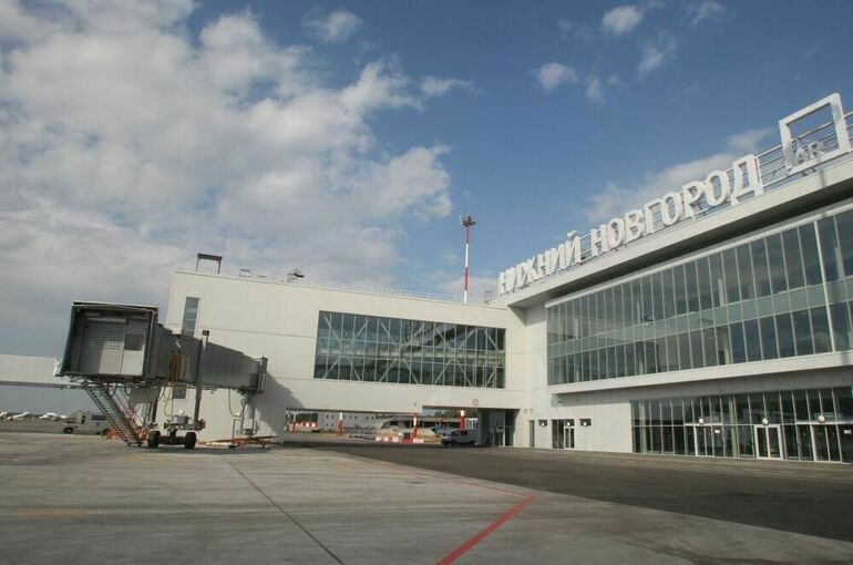 Sukhoi Superjet подал сигнал тревоги и вернулся в аэропорт Нижнего Новгорода