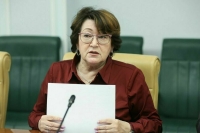 Сенатор попросит РЖД ускорить отправку удобрений аграриям