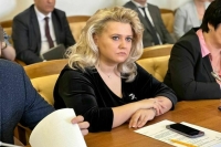 Салаева предложила закрепить в законе понятие туристического автобуса