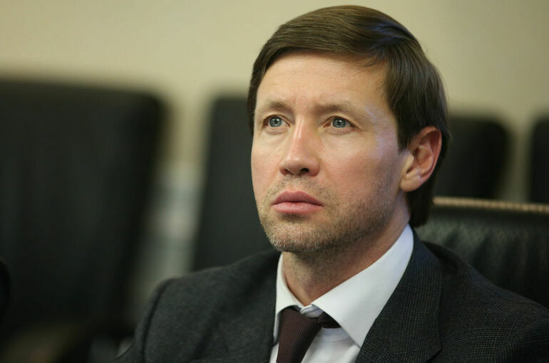 Шейкин предостерег от вывода ФИО и телефона из-под закона о персональных данных