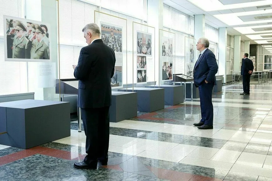 Депутаты пообещали хранить наследие и заветы Жириновского
