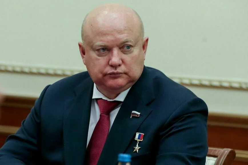 Андрей Красов
