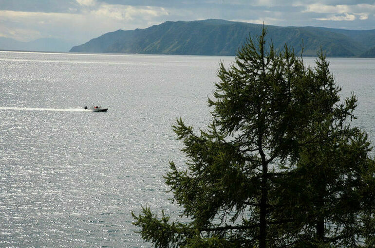 Озеро Байкал защитят от пластиковой посуды