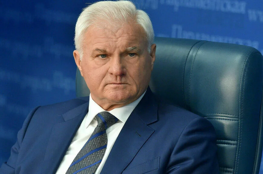 Владимир Плотников