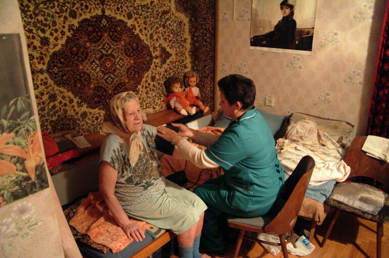 Россиянам с определенными болезнями смогут отказать в соцуслугах