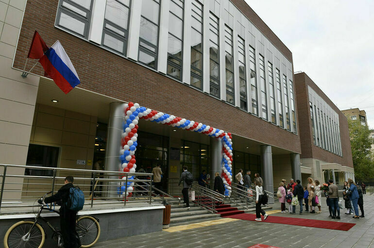 В Госдуме хотят усилить парламентский контроль за ремонтом школ