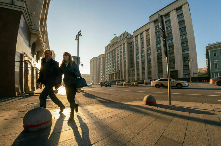 В КПРФ предложили обеспечить доступ россиян к зарубежным произведениям в обход санкций