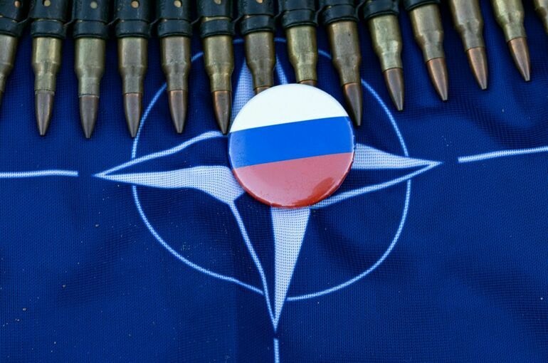 В Кремле заявили, что НАТО посягает на безопасность России