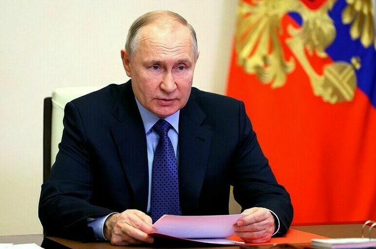 Путин обсудил с Совбезом профилактику правонарушений в школах и вузах