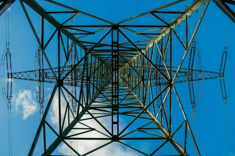 В Ленинградской области подорвали опору ЛЭП