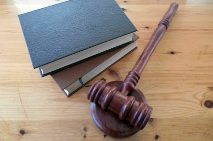 Суд смягчил приговор экс-мэру Владивостока Гуменюку по делу о взятках