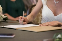 В России предлагают ввести выплаты за продолжительный брак