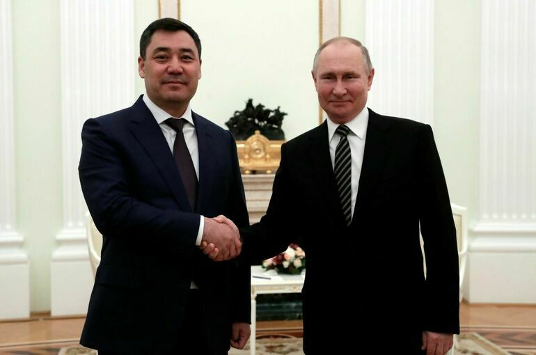 Путин принял приглашение Жапарова посетить Киргизию до конца года