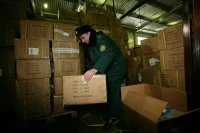 Россиянка пыталась ввезти контрабандой украшения на 7,4 млн рублей