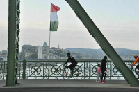 Венгрия заблокировала выделение Киеву военной помощи на 500 млн евро